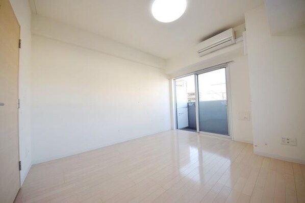 カーサ神明山田の物件内観写真